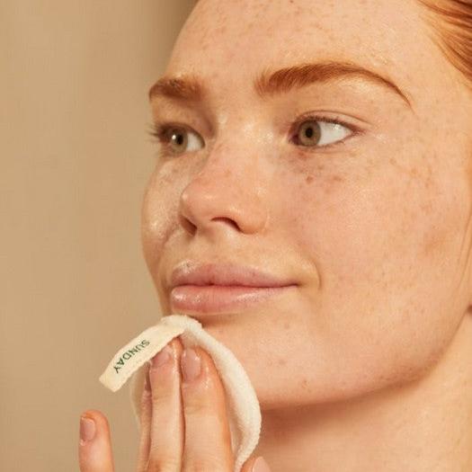 Aloe Soothing Cream Cleanser - Image 5