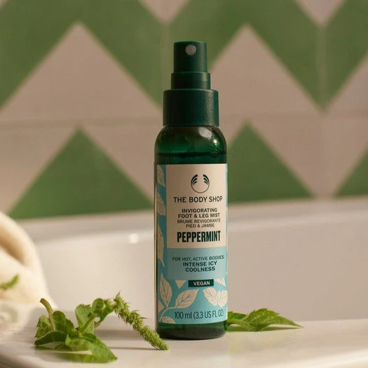 Peppermint Invigorating Foot & Leg Mist - Image 2