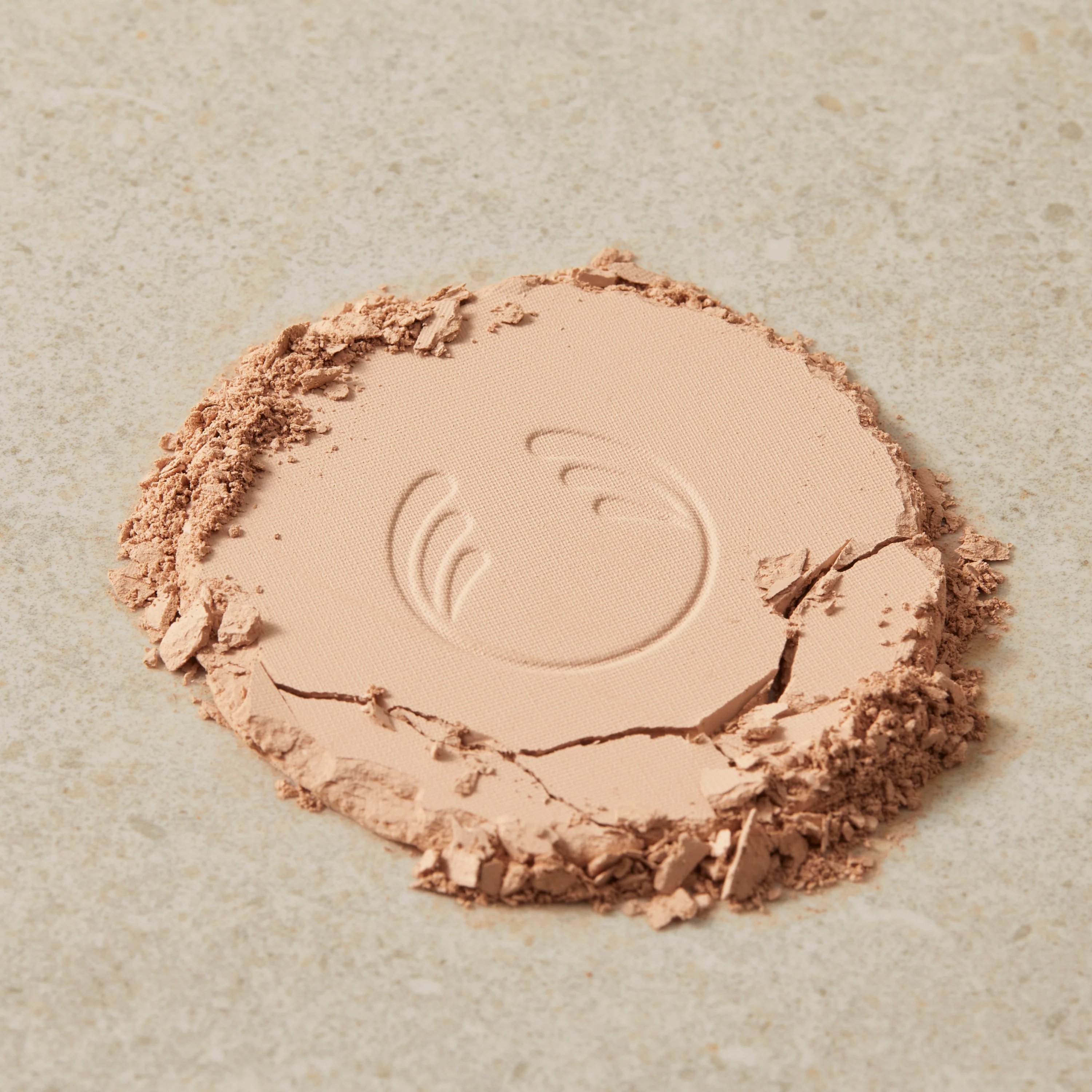 Tea Tree Face Base - Image 14