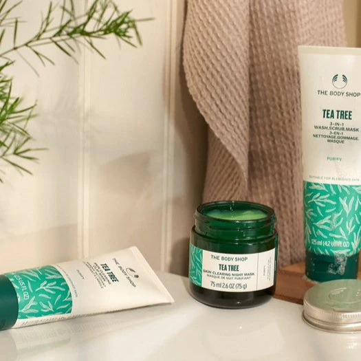 Tea Tree Skin Clearing Clay Mask  - Image 3