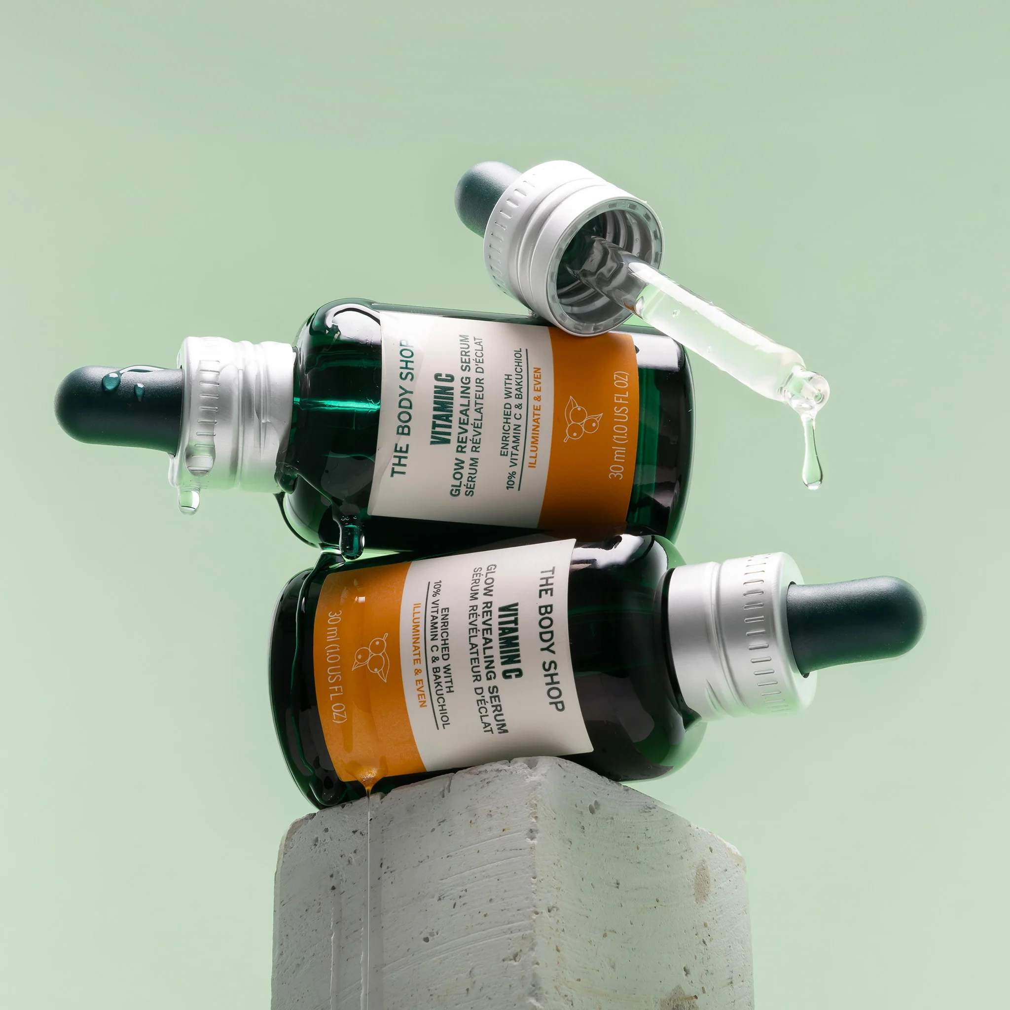 Vitamin C Glow Revealing Serum - Image 4